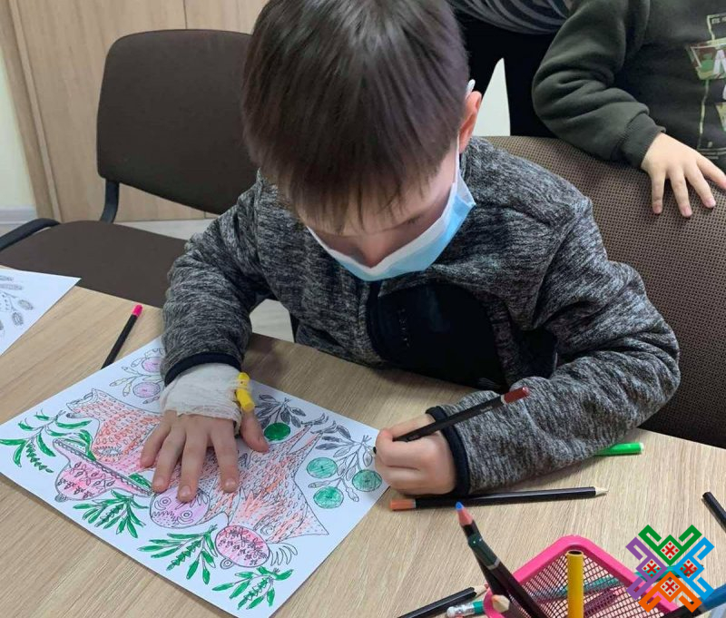 Соціальна ініціатива Хмельницької обласної дитячої лікарні та Хмельницького обласного художнього музею для маленьких пацієнтів