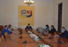 В обласній раді визначили представників фракцій та громадських організацій для включення до складу конкурсної комісії