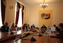 У полі зору депутатів питання освітньої та медичної галузей