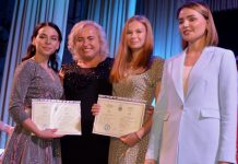 Майже 300 бакалаврів Хмельницької гуманітарно-педагогічної академії отримали дипломи