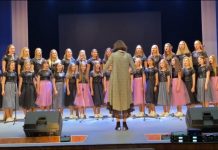 Співали хорові колективи Хмельниччини