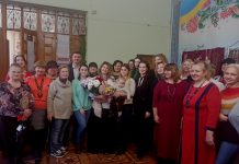 Виставку «Сяйво душі» презентували в науково-методичному центрі культури і мистецтва