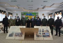 У Хмельницькому відкрили виставку про спільні цінності України і НАТО