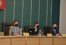 Восьма позачергова сесія обласної ради: депутати спрямували майже 5 мільйонів гривень на підсилення територіальної оборони Хмельниччини