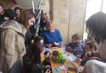 «Діти – дітям». У Хмельницькому зірки шоу-бізнесу розважали дітей