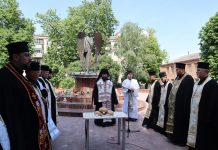 Помолилися за дітей, які загинули від збройної агресії росії