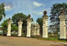 Знайомство з Хмельниччиною: Палац Сангушків-Потоцьких в Антонінах