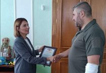 Допомага захисникам на передову