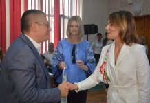 Хмельничани отримали нагороди за вагомий внесок в утвердження української державності