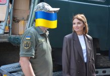 Ще два авто доставлено на передову