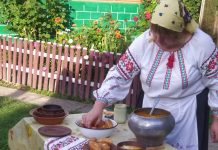 Міжнародне приготування борщу за стародавнім рецептом