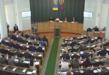 Депутати обласної ради звернулися до керівництва держави щодо заборони діяльності Української православної церкви (московського патріархату)