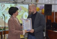 Працюють заради посмішок маленьких відвідувачів: Хмельницькій обласній бібліотеці для дітей імені Т. Г. Шевченка – 85!