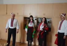 Артисти Хмельницького муніципального камерного хору привітали з прийдешніми святами