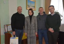 Голова обласної ради подякувала хмельницьким волонтерам за допомогу