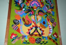 Великодня виставка експонується в обласній раді