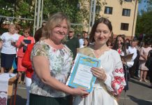 Останній дзвоник пролунав для 187 учнів Хмельницького обласного ліцею