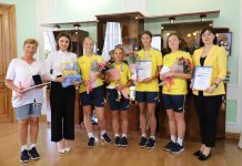 Віолета Лабазюк зустрілась з командою юних спортсменок з пляжного волейболу Деражнянської юнацько-спортивної школи