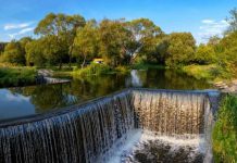 Знайомство з Хмельниччиною: Сатанівський водоспад на Збручі