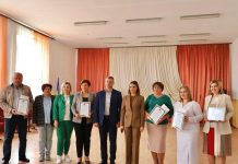 Віолета Лабазюк привітала освітян у громадах