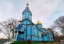 Знайомство з Хмельниччиною: дерев’яна Миколаївська церква в селі Городище