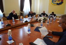 Депутати розпочали аналізувати проєкти рішень чергової сесії