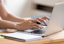 Стань лідеркою: онлайн навчання для українських жінок