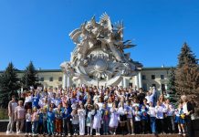 Маленькі серця українців мріють про перемогу та мир