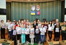 Передали дітям ВПО подарунки від Японських благодійників