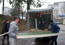 Передано шкільний інвентар від благодійників