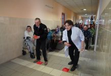 Для мешканців Лісоводського будинку-інтернату для громадян похилого віку провели спортивний захід