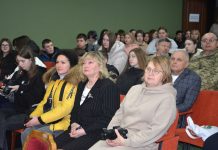 Відбулось відкриття виставки “Слава Героям!”