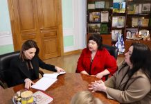 Підтримуючи матеріально-культурну спадщину