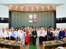 Вишиванка – броня української ідентичності