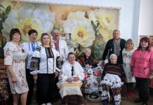 Одягни вишиванку, Україно моя!