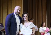 Валентин Соколюк привітав випускників Чемеровецького медичного фахового коледжу із завершенням навчання