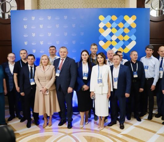 «ЗГУРТОВАНІ ЗАРАДИ МИРУ І БЕЗПЕКИ»: Віолета Лабазюк взяла участь у  III Міжнародному Саміті міст і регіонів