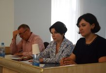 27 сесія обласної ради: депутати розпочали роботу в постійних комісіях