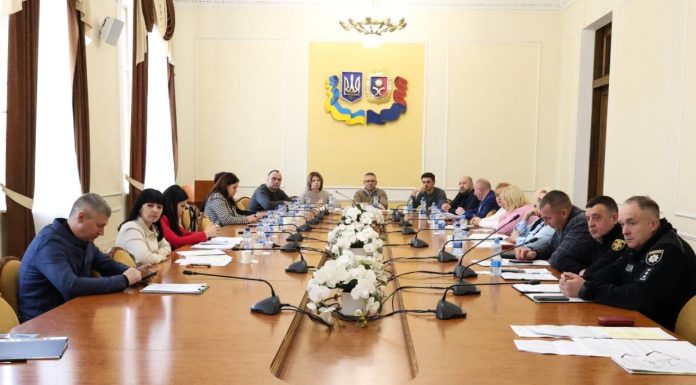 Завершився другий день роботи депутатів обласної ради у постійних комісіях