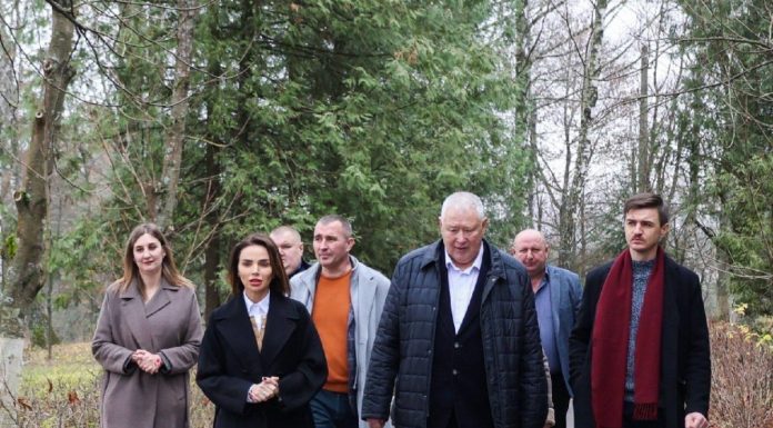 Віолета Лабазюк відвідала КНП “Хмельницький обласний заклад з надання психіатричної допомоги”