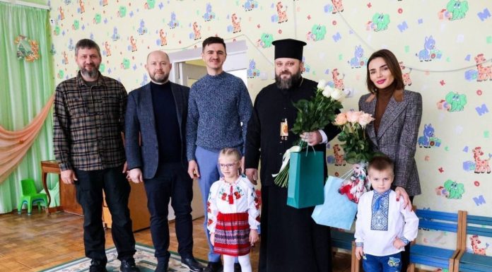 Молитва за щасливе і мирне майбутнє дітей