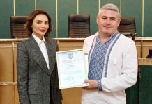 Відзнаки за самовіддану працю: працівників сільського господарства привітали з професійним днем