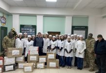 Волонтерський фронт. Хмельниччина: благодійна акція Хмельницького базового медичного фахового коледжу на підтримку захисників