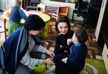 З метою забезпечення дотримання прав дітей, позбавлених батьківського піклування