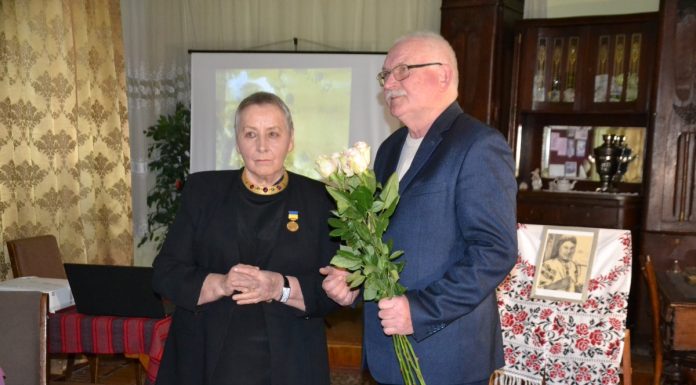 «Світотворення від Марії»: презентовано роман про Марію Приймаченко