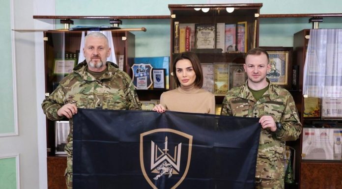 Віолета Лабазюк зустрілася з військовими 1 окремого штурмового полку