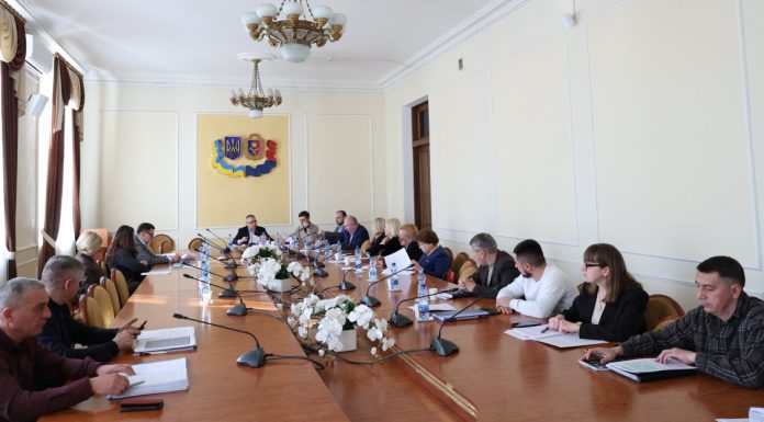 Депутати обласної ради завершили опрацювання проєктів рішень