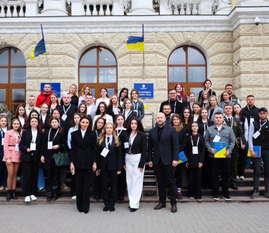 Консультативна рада з питань молодіжної політики при голові обласної ради розпочала роботу