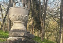 На території Малієвецького обласного історико-культурного музею відновили фонтан «Паща лева»
