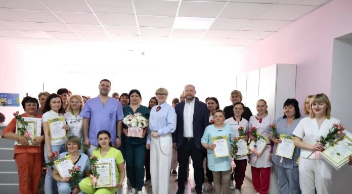 Відзначили кращих медичних сестер Хмельниччини
